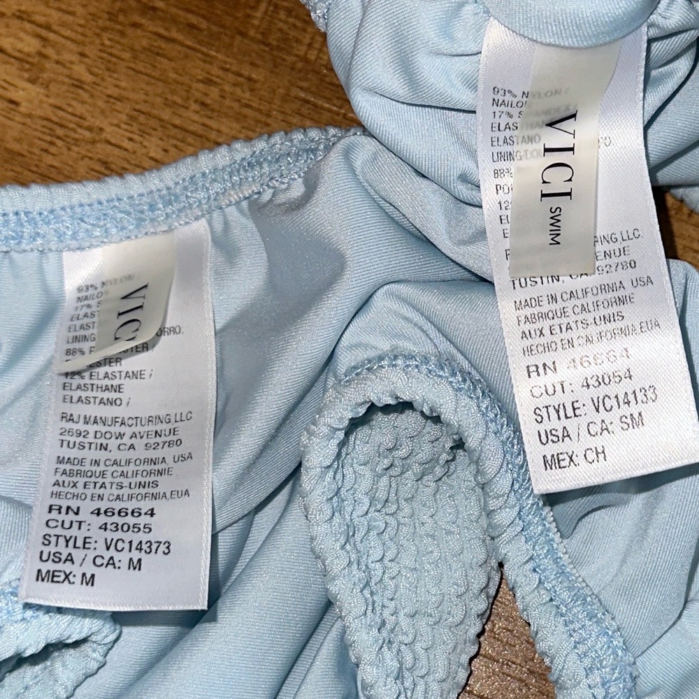 VICI Women’s 2 Piece Bathing Suit - Picture 6 of 6